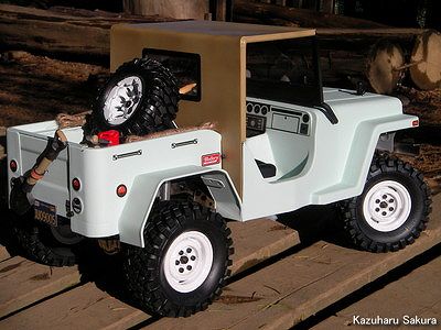 Gmade（ジーメイド） GS01 SAWBACK完成画像 ～ Jeep ピックアップボディ版５